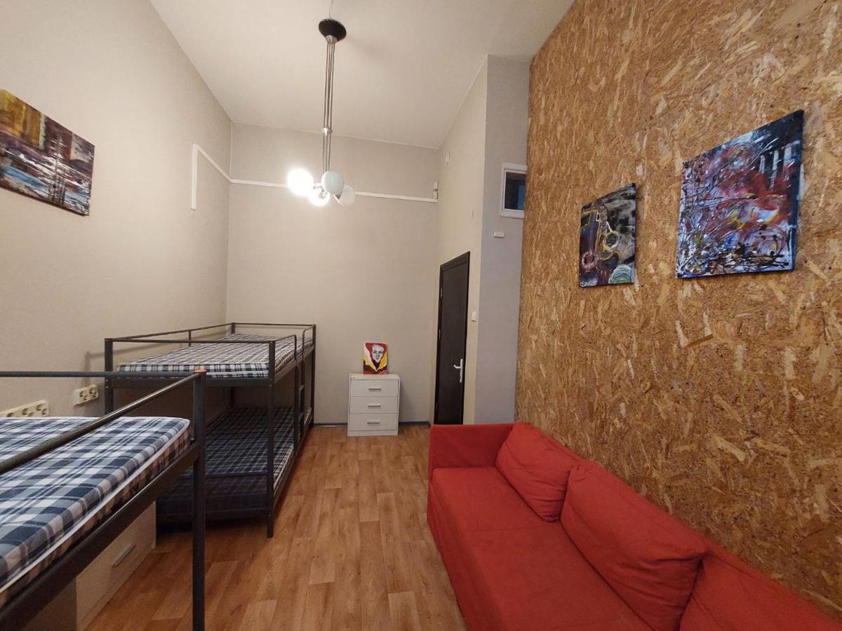 Pacific Hostel VNO Exterior photo